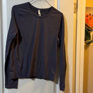 Athleta Size Small Long Sleeve Activewear Top